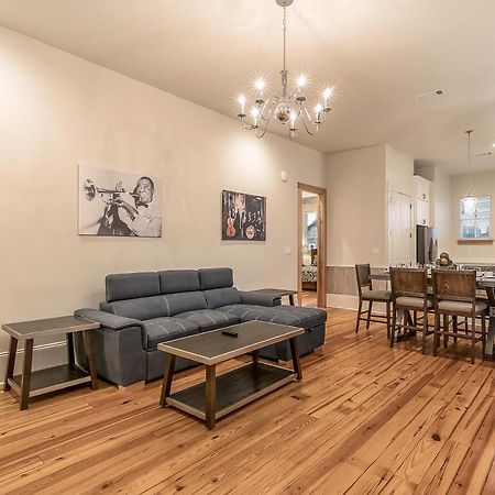 3Br Cottage By Hosteeva Close To St Charles W Pool Новый Орлеан Экстерьер фото